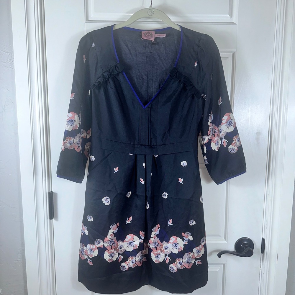 Juicy Couture Y2K Black Floral‎ Print V Neck 3/4 Sleeve Tie Waist Dress Size 0